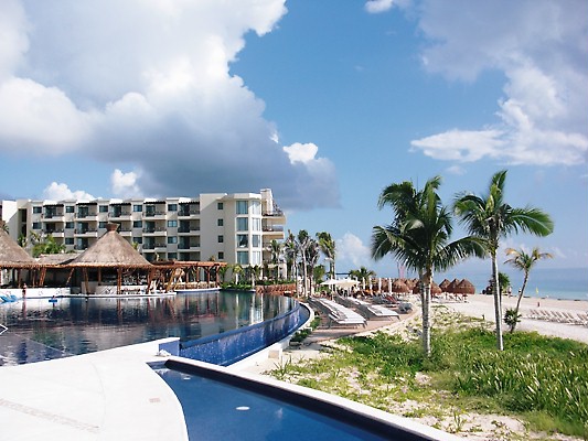 Dreams Riviera Cancun Holiday - Caribbean Warehouse