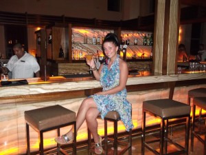 Steph enjoying the bar at Excellence Playa Mujeres
