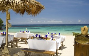 Barefoot Beach Dining