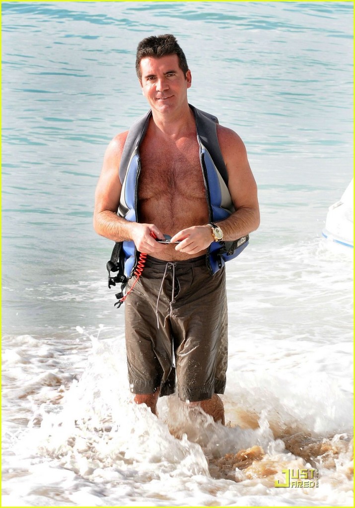 Simon Cowell at Sandy Lane, Barbados (Photo: JustJared.com)