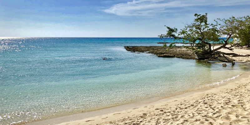 Playa Pesquero with Caribbean Warehouse