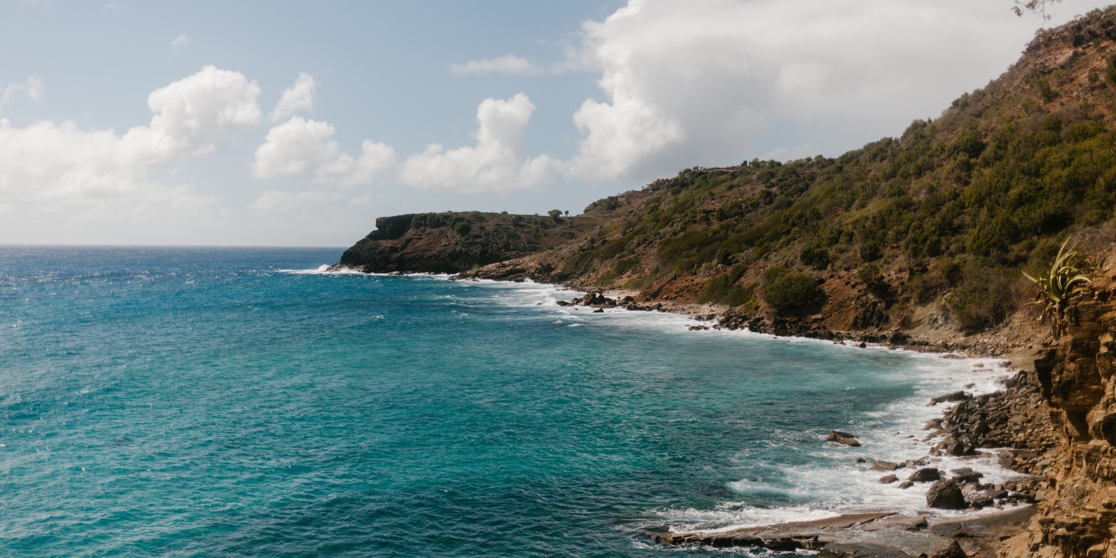 Travel blog: St Lucia vs. Grenada: Which Caribbean Island Should You Book in 2022?