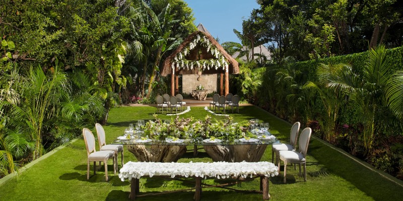 Garden gazebo for weddings in the greenscape
