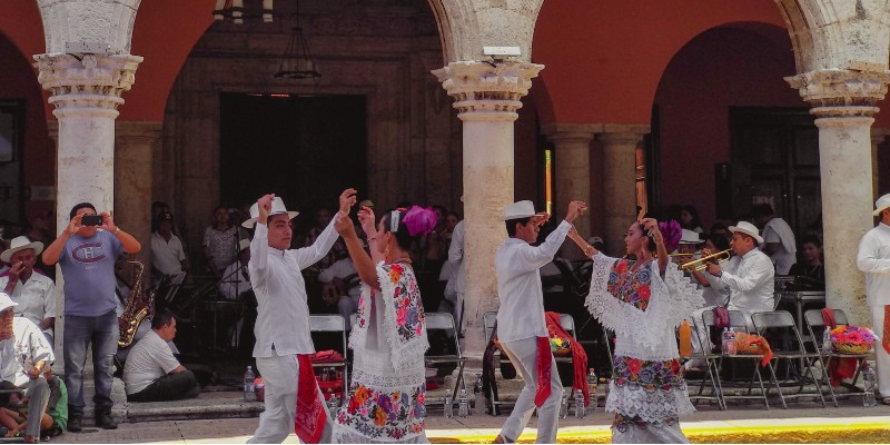 Authentic Mexican dancers entertain the crowd with a jarana dance