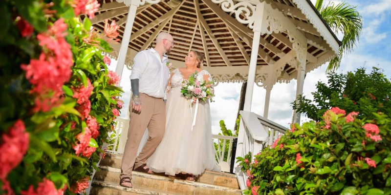 Jo and Jon getting married at Sandals Antigua.